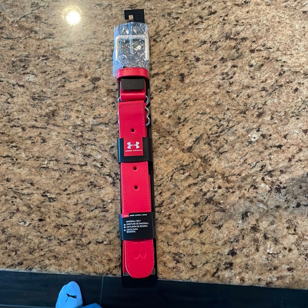 Under Armour - Youth Baseball Belt